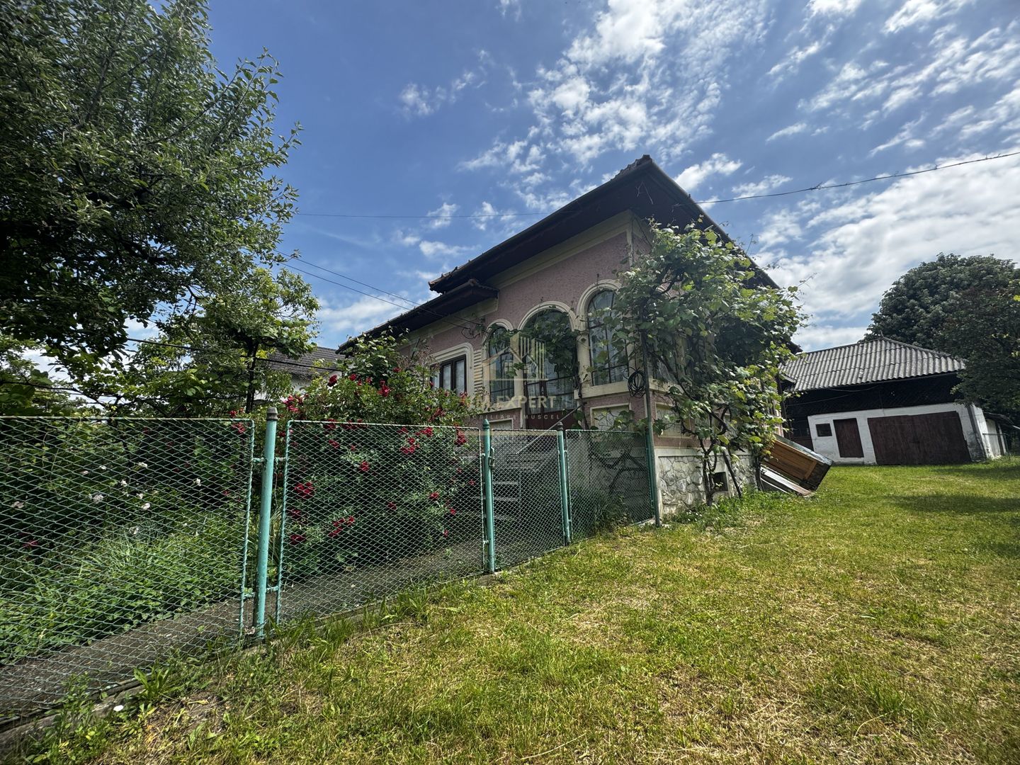 CASA 3 CAMERE, PLUS ANEXE, TEREN 2141 MP, BEREVOIESTI, ARGES - Poză 29