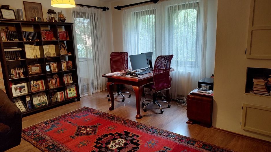 Vila mediteraneană cu farmec neo-românesc, în liniștea eleganta din Iancu Nicola - Poză 8