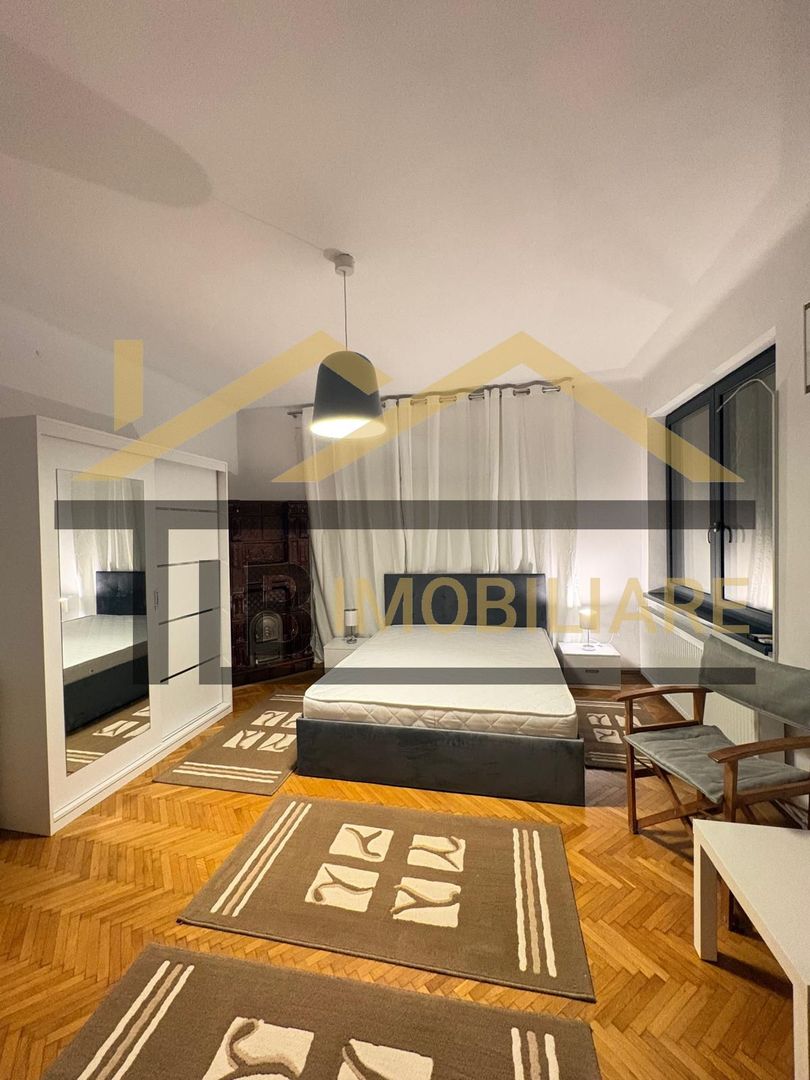 Apartament de 3 camere, 80mp, Zona Ultra-Central - Poză 5