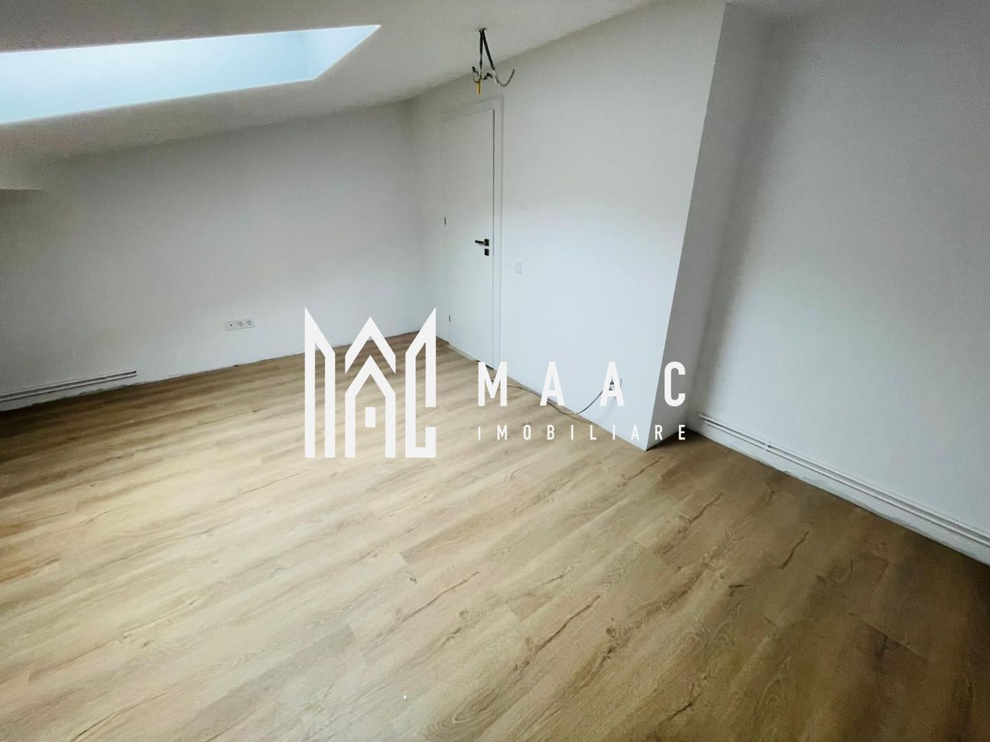 Penthouse 4 Camere I 2 Niveluri I Predare la CHEIE I 103 mp - Poză 3