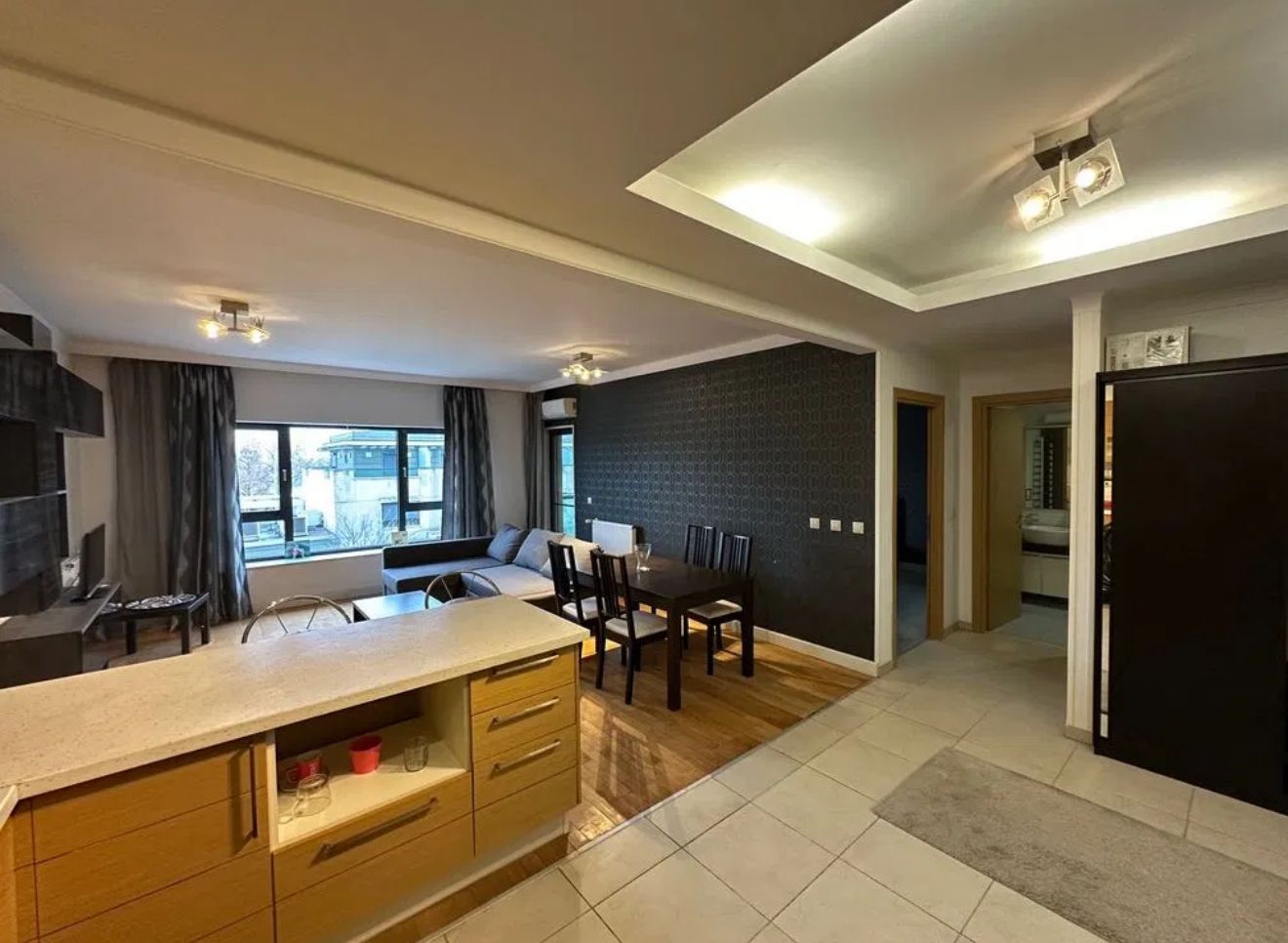 AP. 2 CAMERE - EMERALD RESIDENCE, PET-FRIENDLY, PARCARE INCLUSA, BOXA - Poză 4
