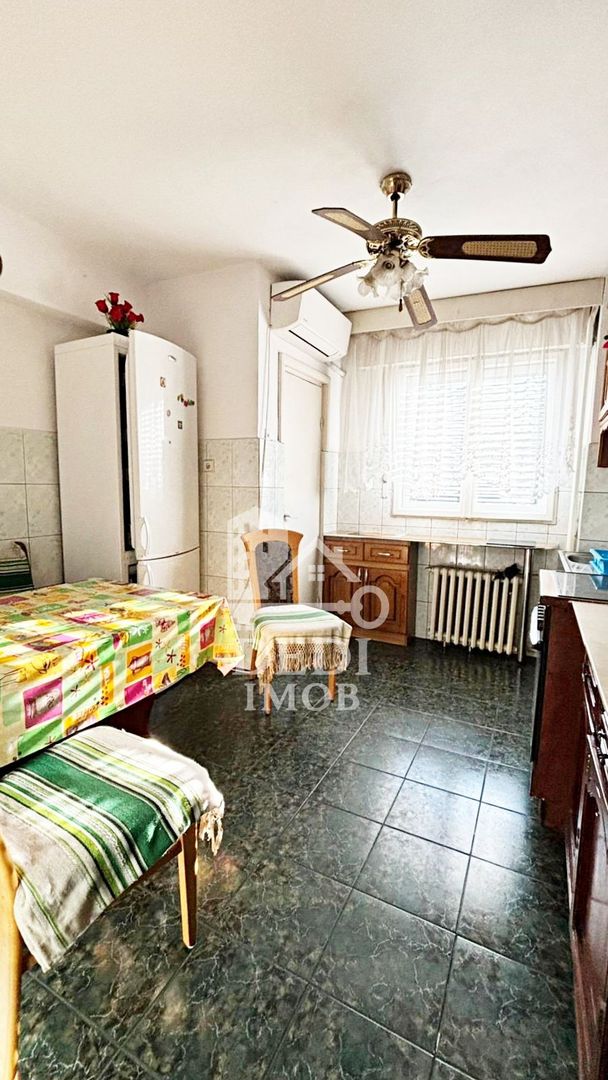 Apartament cu 3 camere de inchiriat zona Nufarul, Oradea - Poză 5