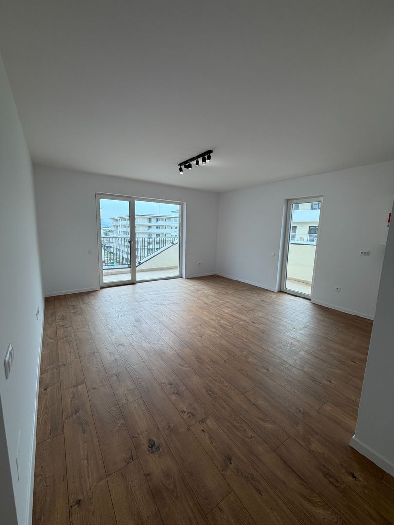 Apartament cu două camere, decomandat, finisat, EROILOR RESIDENCE - Poză 3