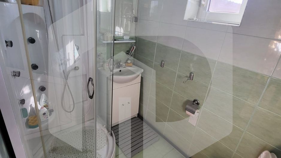 Casa in Avrig | 3 Dormitoare + Living si Bucatarie | Pivnita - Poză 6