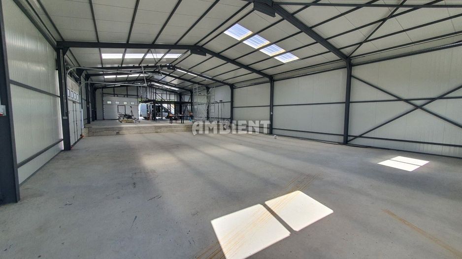 DE ÎNCHIRIAT - HALĂ 330 mp + parcare 1200 mp, Str. CĂLUGĂRENI; - Poză 1