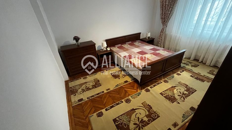 Ultracentral (cod04)-Apartament 3 camere mobilat-utilat si garaj - Poză 1