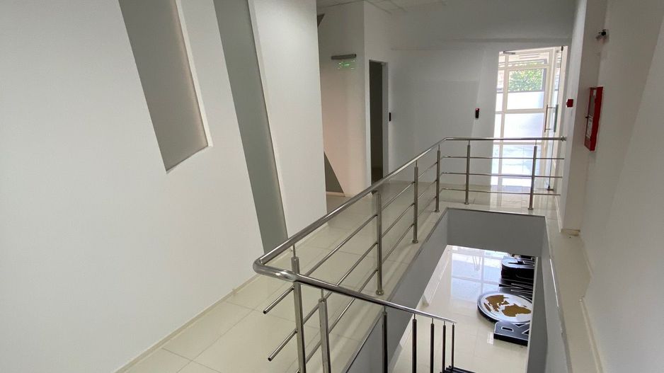 Spațiu de birouri de la 200 - 600mp - Poză 11