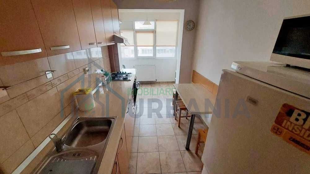 PF, Vand apartament cu 2 camere, SD, in Podu Ros langa rond - Poză 4