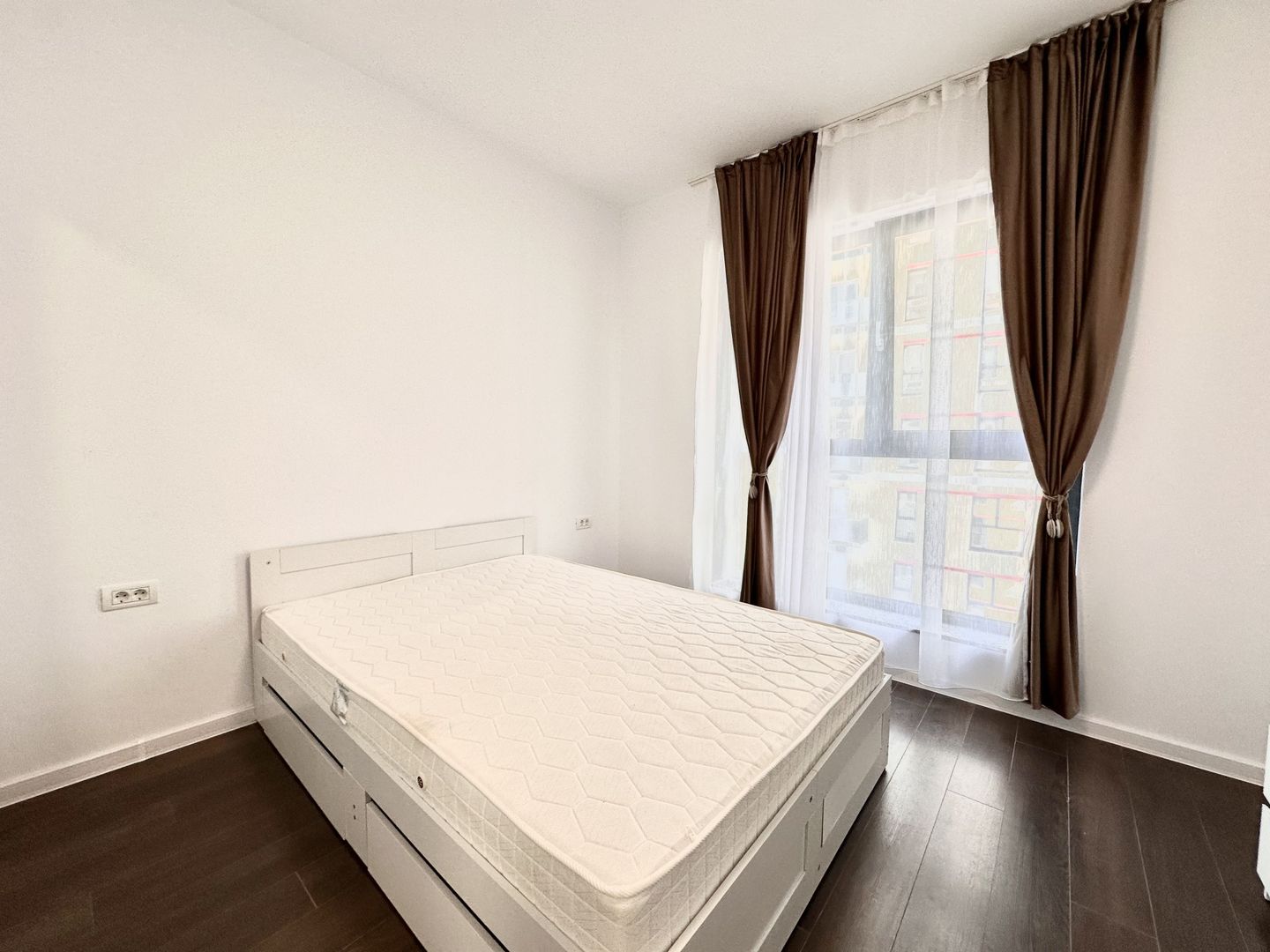 Apartament 2 Camere Exigent Plaza Faza 5 + Parcare inclusa! - Poză 8