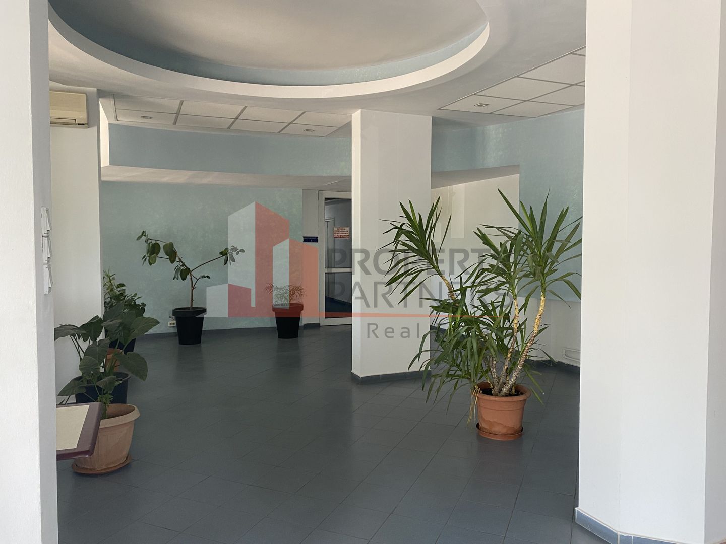 Spatiu de birou Expozitiei - Ramada - Poză 1
