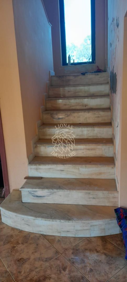 Casa 5 camere 183 mp-teren 2135 mp-garaj- Posmus, Com. Sieu - Poză 6