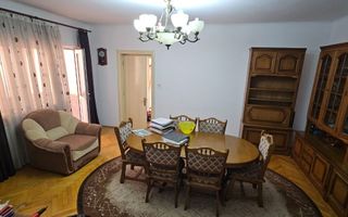 Vila P+1 Piața Muncii , strada Orzari, apartament cu 3 camere la Parer - Poză 9