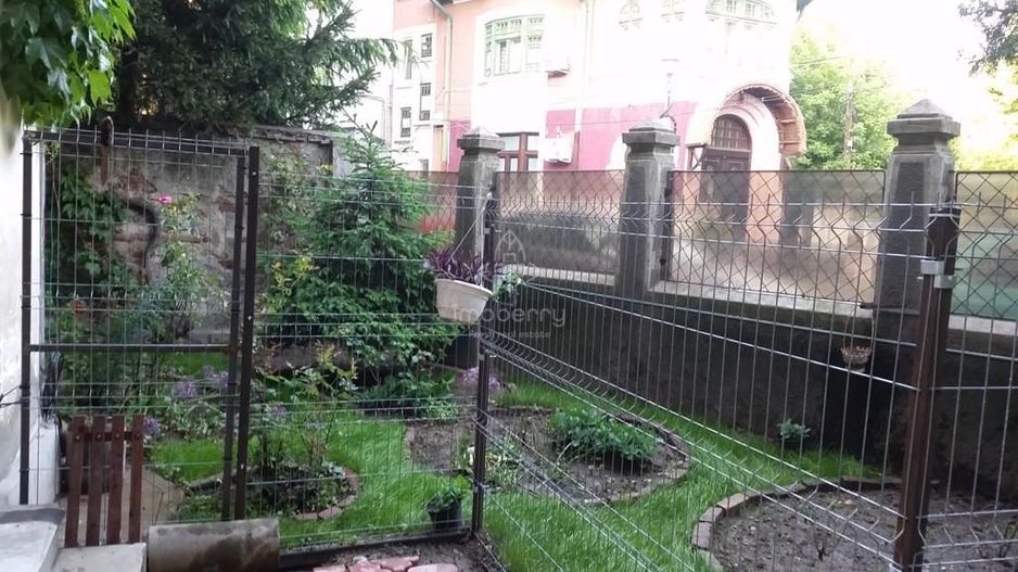 Vanzare casa de renovat in Cotroceni - Poză 11