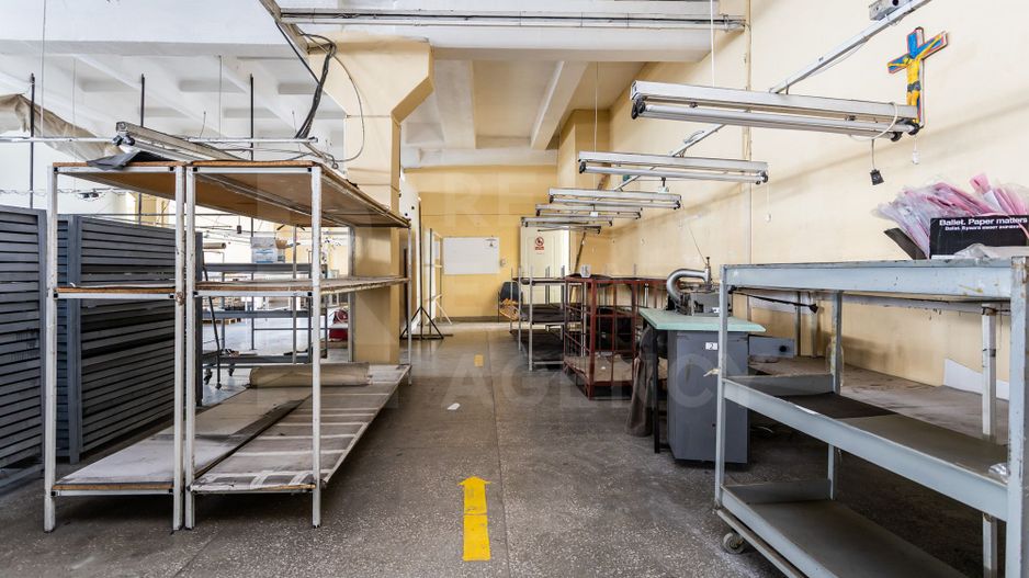 Chirie, spațiu industrial, 3000 mp, str. Sprîncenoaia, Centru - Poză 25