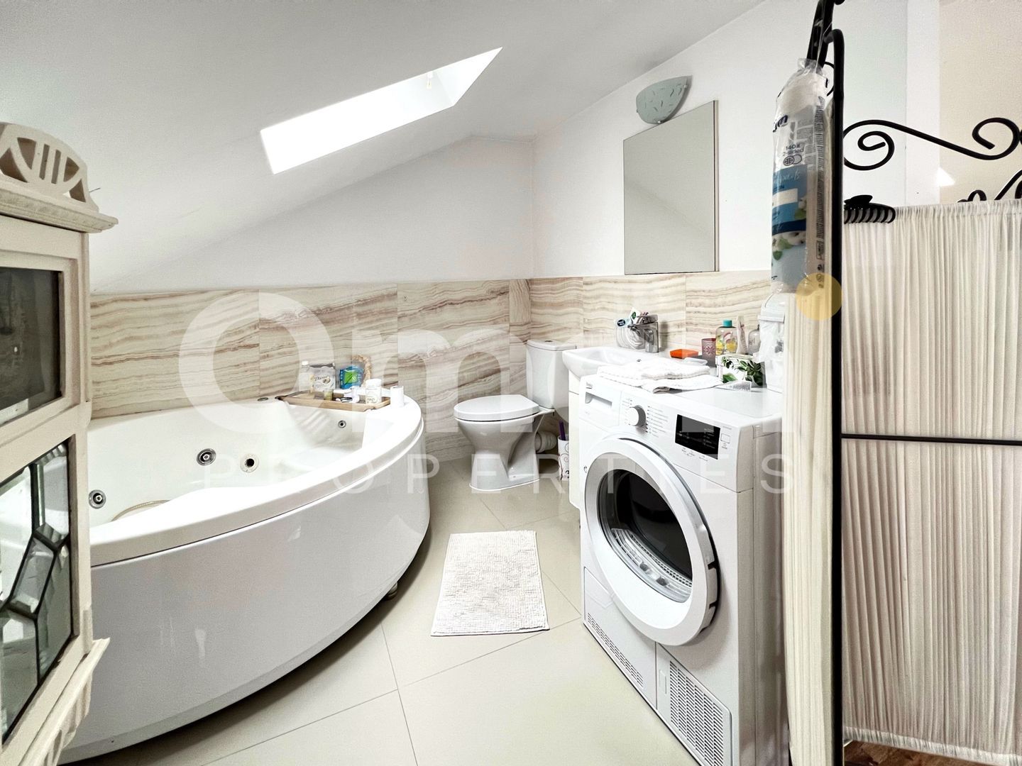 Apartament 3 camere | 110 mp | 1.080 de euro/mp | zona Marul de Aur. - Poză 7