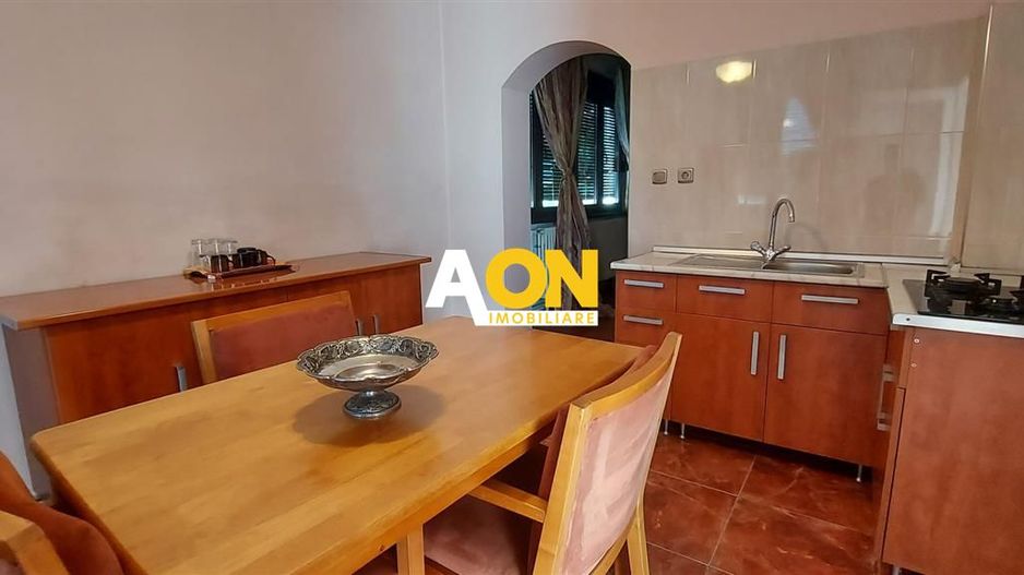 1/2 duplex  5 camere 232 mp teren cu garaj si curte ultracentral - Poză 14