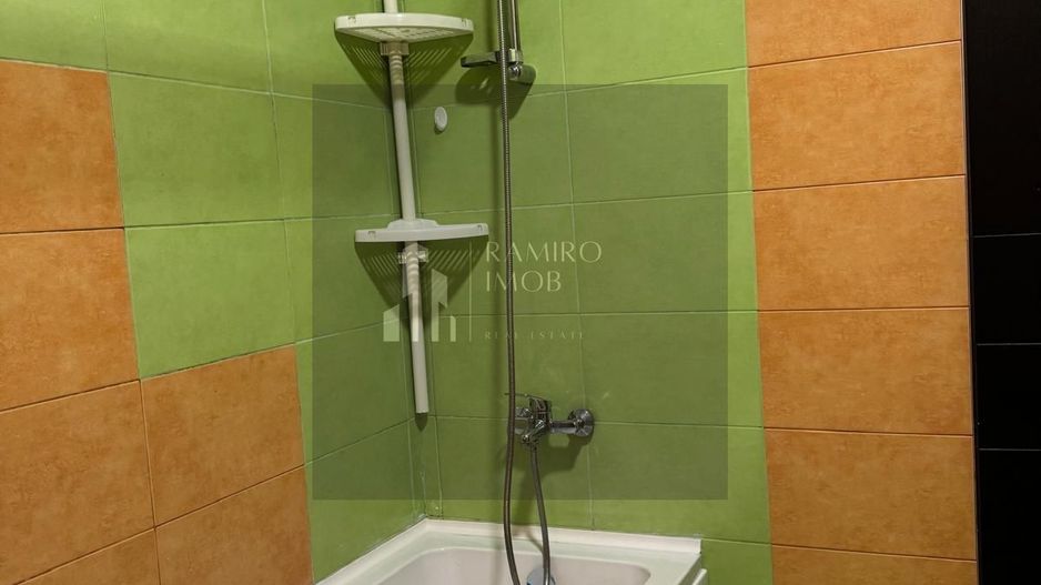 OCAZIE APARTAMENT 78MP MALL VITAN DE INCHIRIAT - Poză 4