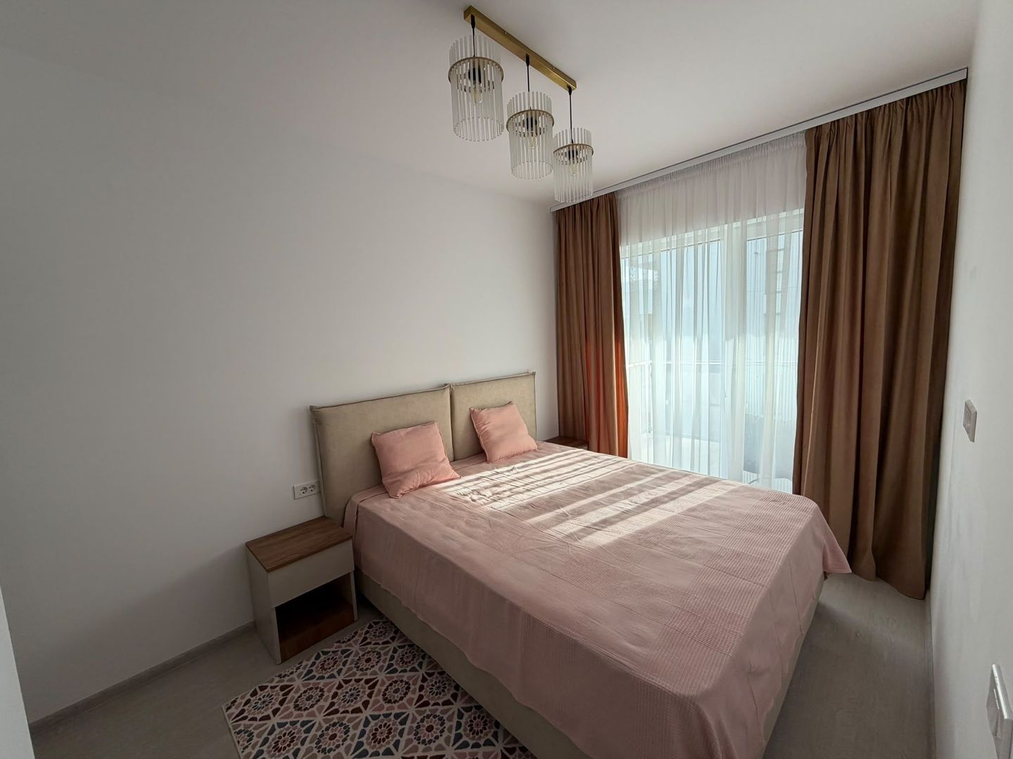 Aparament 2 camere modern, prima închiriere – Mobilat & Utilat Premium + Terasa - Poză 4