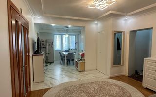Apartament cu 3 camere Buiucani- Flacăra - Poză 6