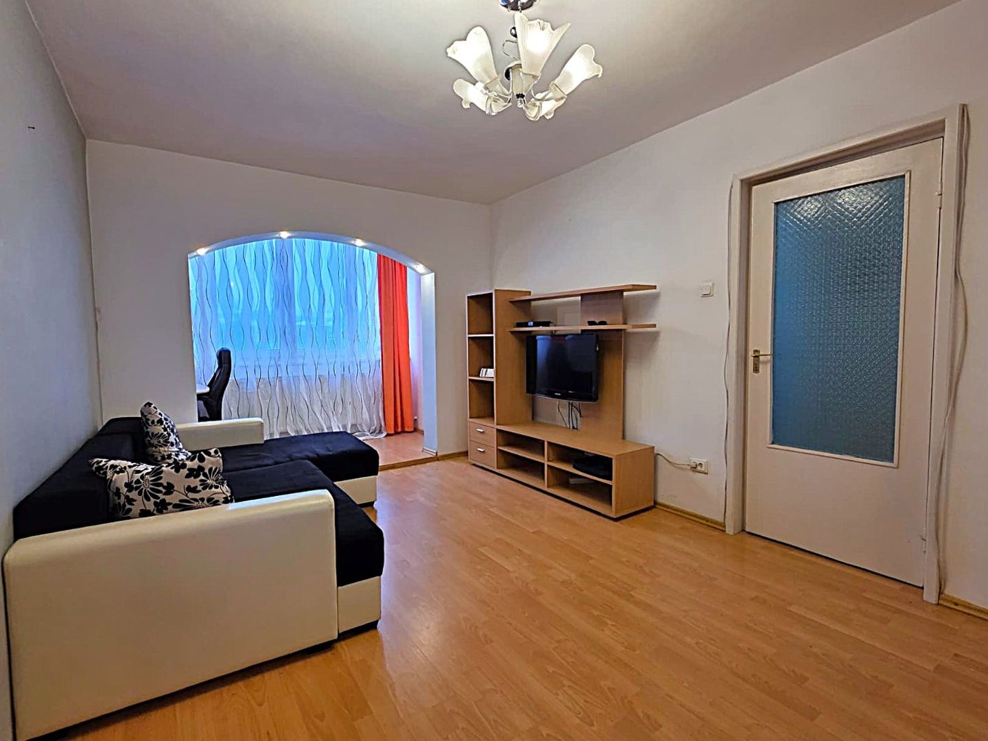 Apartament doua camere Dambu Pietros- Targu Mures - Poză 1