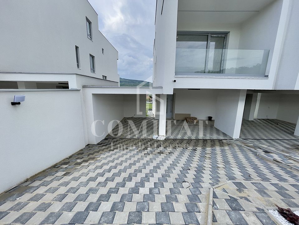 Case tip duplex deosebite | poziționare cu panoramă | cartier Borhanci - Poză 2