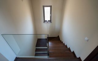 Casa Episcopia cu 774 mp teren, 4 dormotoare - Poză 6