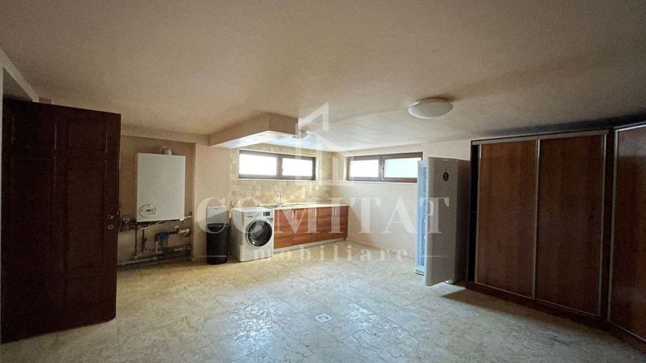 Vilă cu 6 camere de închiriat în cartierul Faget - Poză 22