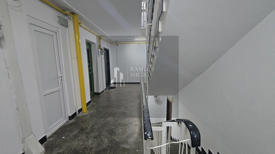 Ap 3 camere 70m -decomandat -etaj 2 -centrala -STB Vadul Nou /Sector 5 - Poză 11