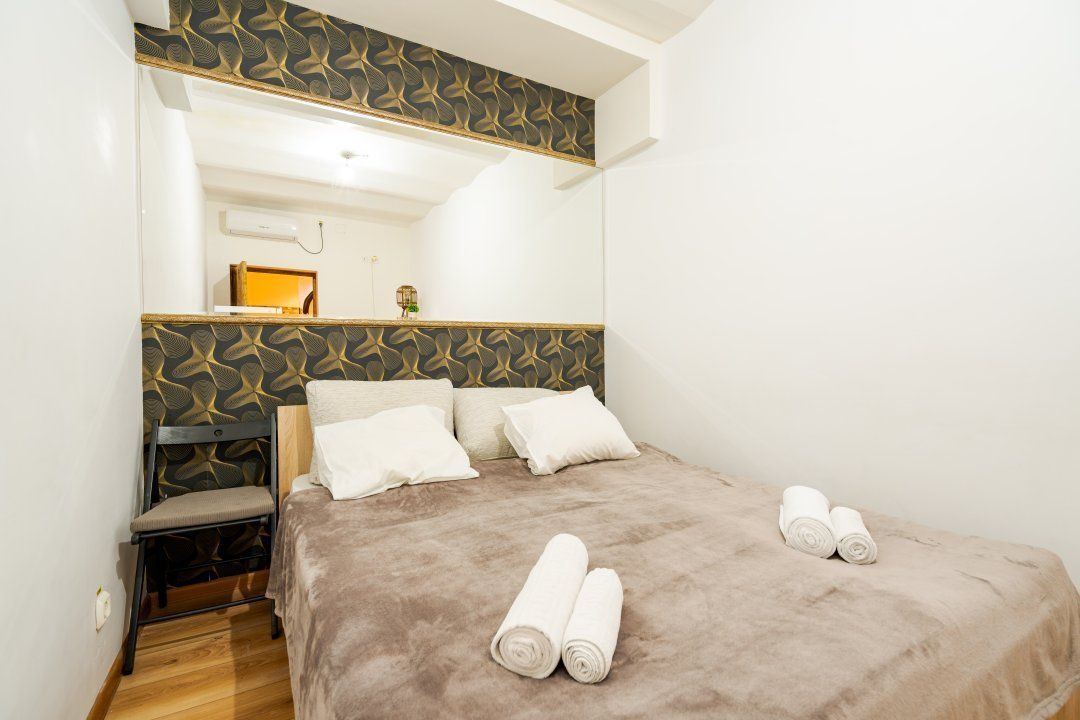 Vila cu 20 camere - Str. Str. D. I. Mendeleev | De inchiriat - Poză 13