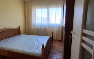 Apartament cu 3 camere - Central - Poză 9