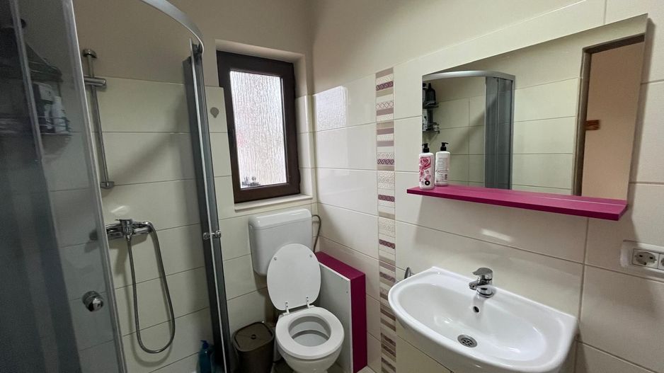 Casa modernă în Vladimirescu - Poză 26