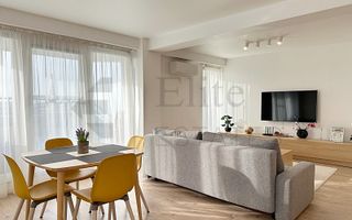 Penthouse de inchiriat ultracentral in Oradea - Poză 1