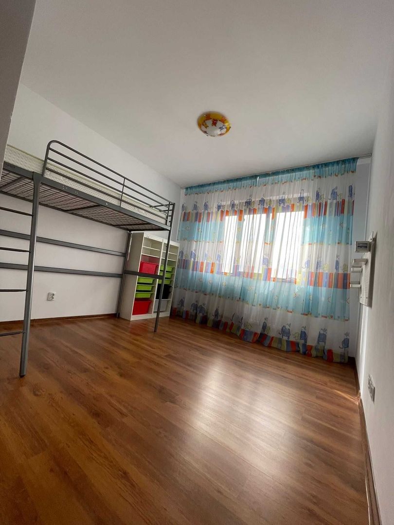 Apartament 3 Camere Lux, Uverturii, Parcare, Centrala Proprie - Poză 4