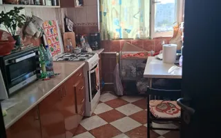 OCAZIE 3 CAMERE METROU GORJULUI - Poză 16