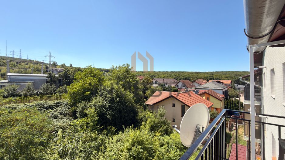 Apartament cu 4 camere 99 mp, dispus pe 2 etaje, zona Manastur! - Poză 15