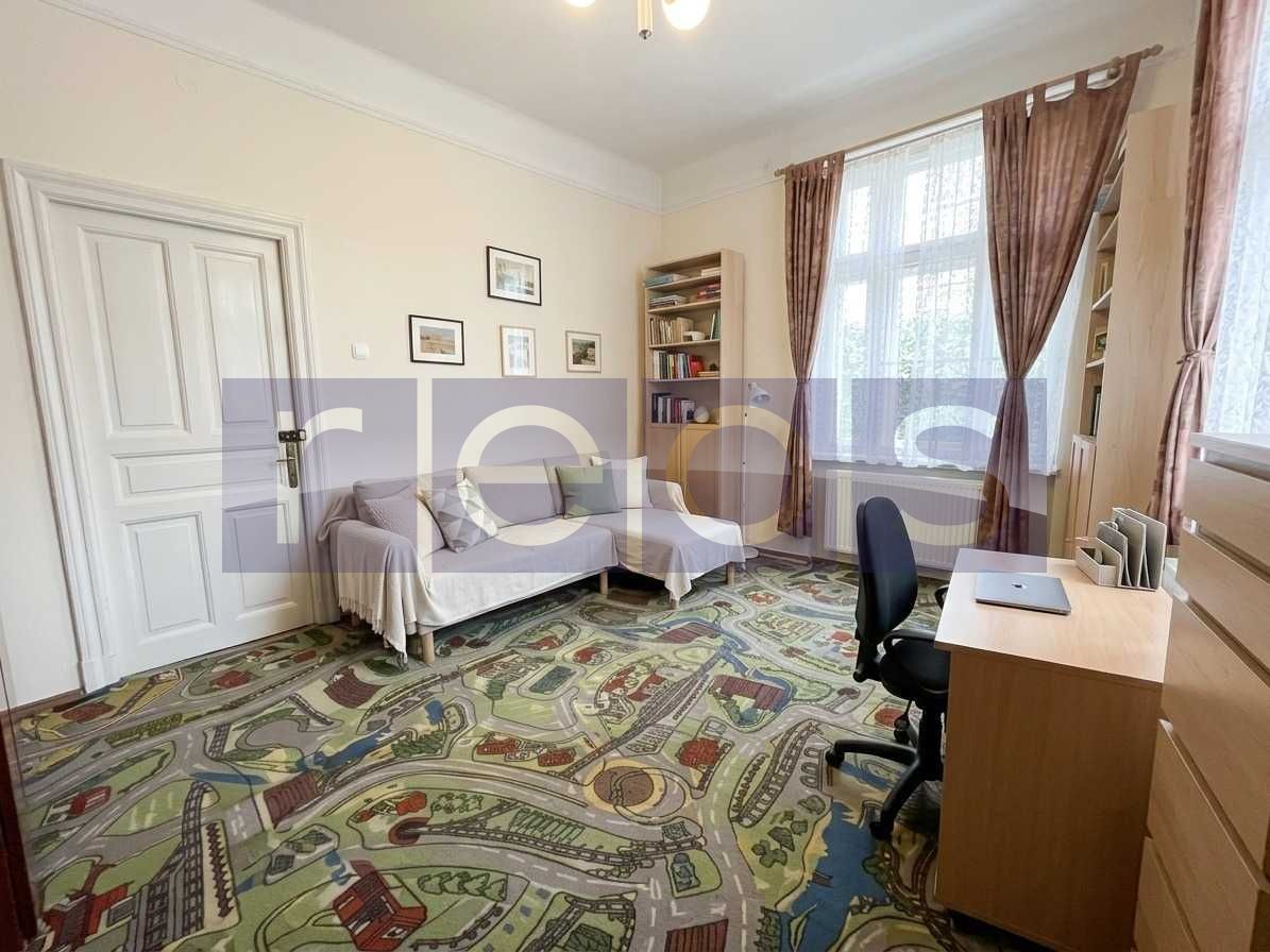 VANZARE APARTAMENT 4 CAMERE DECOMANDAT IN VILA - MAGHERU - Poză 2