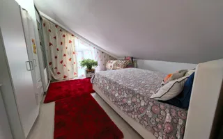 Casă cu 5 camere P+M 110 mp + 500 mp teren, mobilată - Poză 13