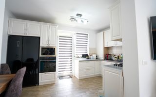 Casa la cheie la intrare in Santandrei - Poză 7