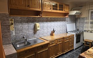 Apartament cu 3 camere de vanzare in Turda - Poză 6