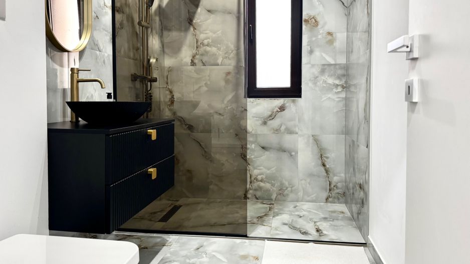 Apartament cochet și elegant, dressing generos,  la intrare in  Giroc - Poză 16