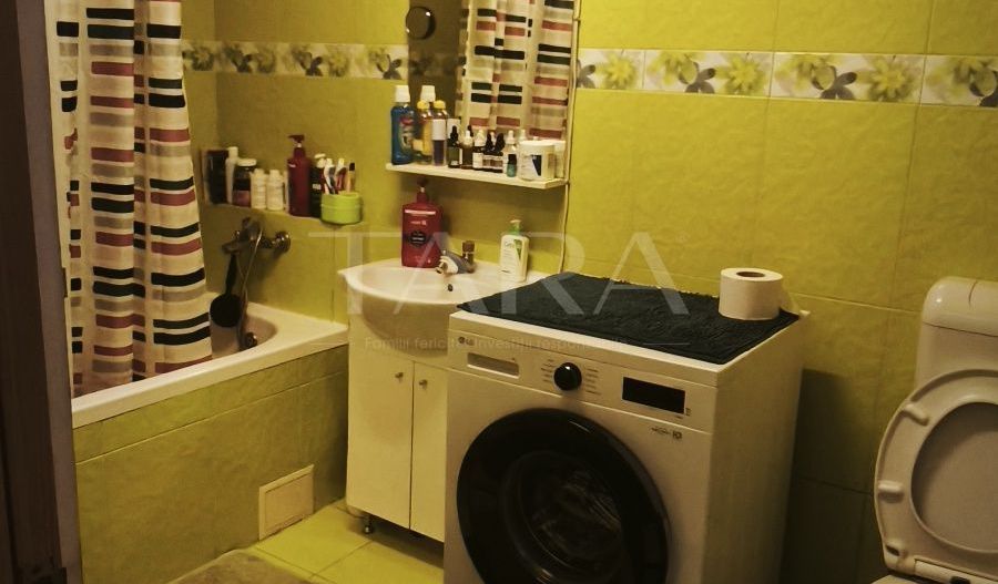 Apartament cu 3 camere, parcare inclusă, zona Eroilor. - Poză 8