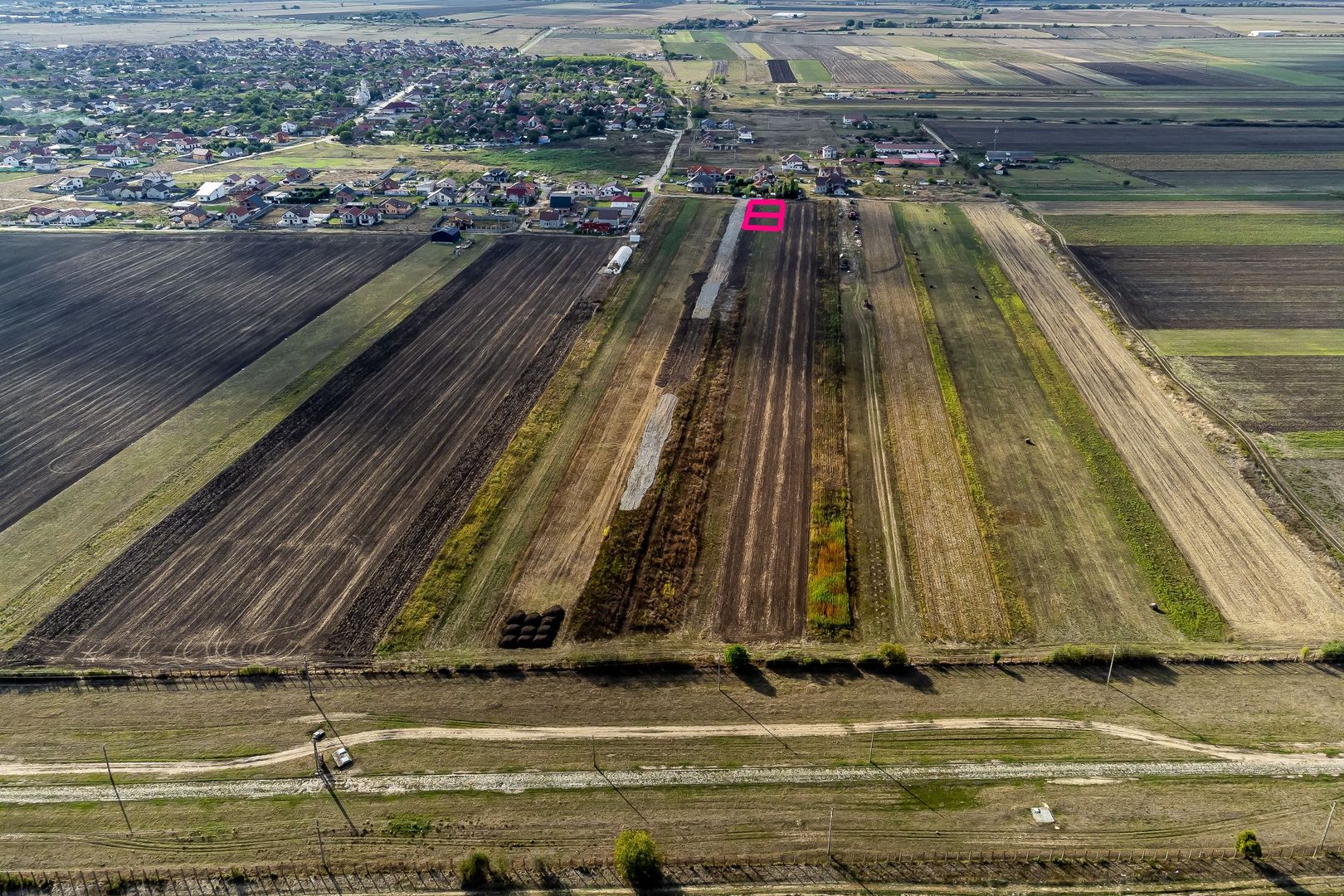 Teren pentru construcții în Livada, Arad, suprafață de 500 mp, FS 20m. - Poză 6
