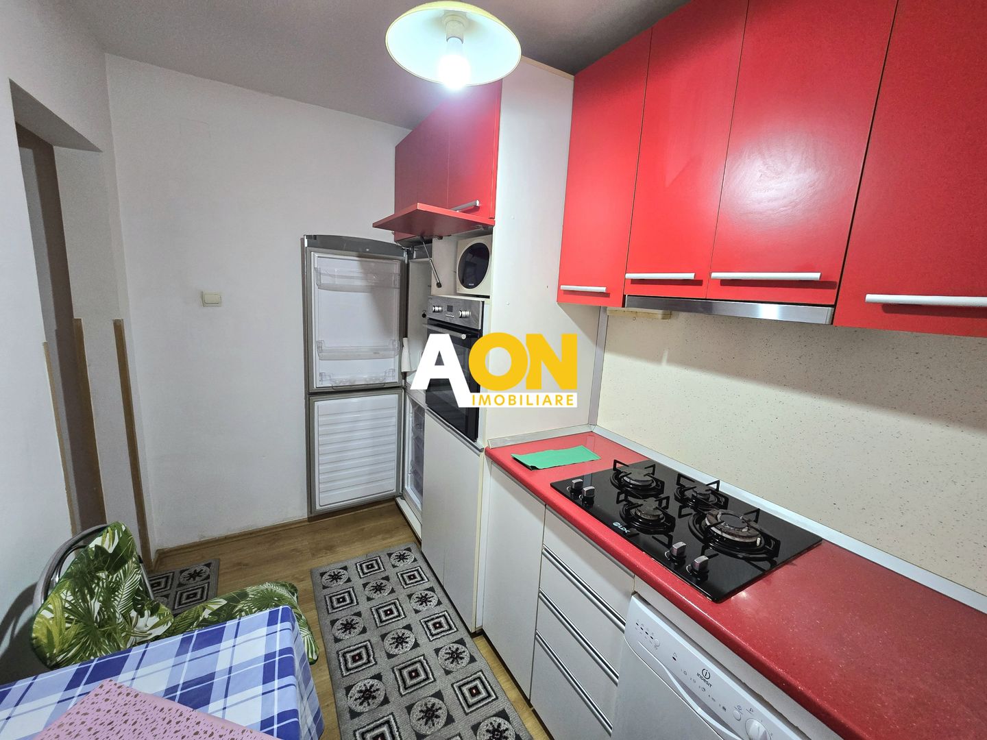 Apartament cu 2 Camere, Etaj 1, Zona Cetate - Poză 7