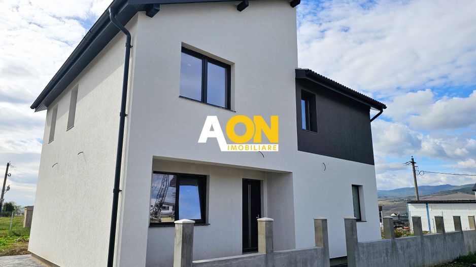 Casa semifinisata, 4 camere, 554 mp teren, Cetate - Poză 1