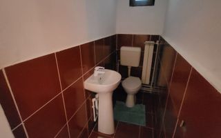 Casa mica, tip studio, centrala si curte proprie, 700 m distanta metrou Iancului - Poză 7