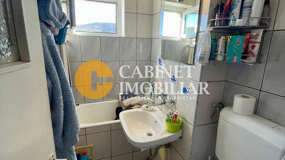 Alexandru/Zimbru - 3 Camere - Etaj 2 - Bloc dupa 1977 - Poză 6