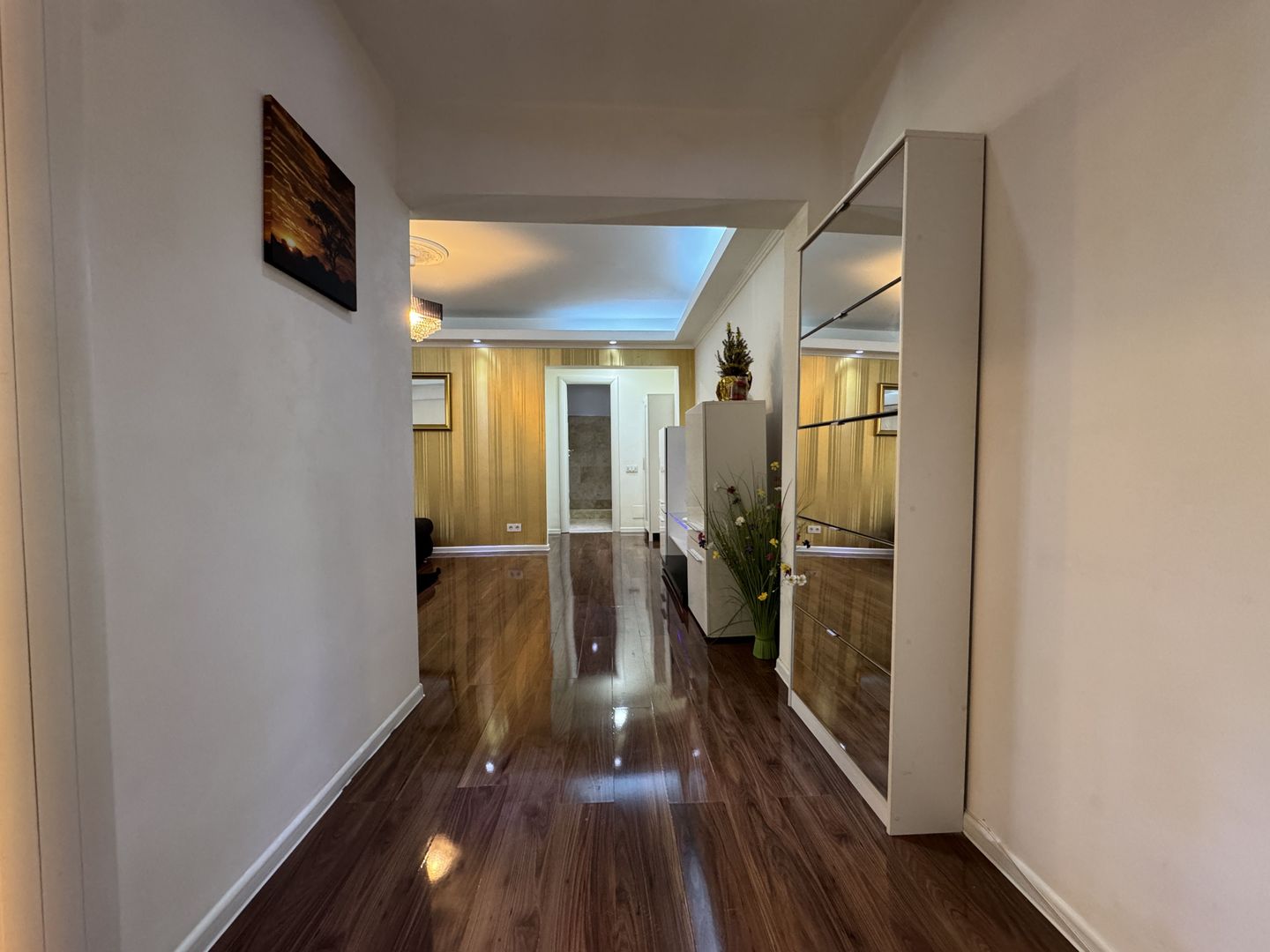 APARTAMENT SUPERB | 2 CAMERE | BELLER - Poză 3