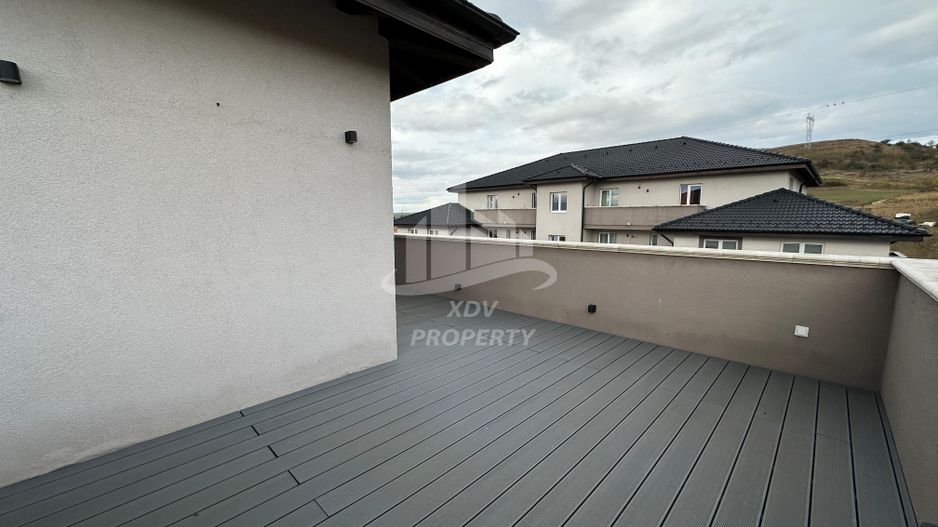 Penthaus  modern in  Sibiu ,3 camere ,2 garaje subteran , boxa - Poză 14