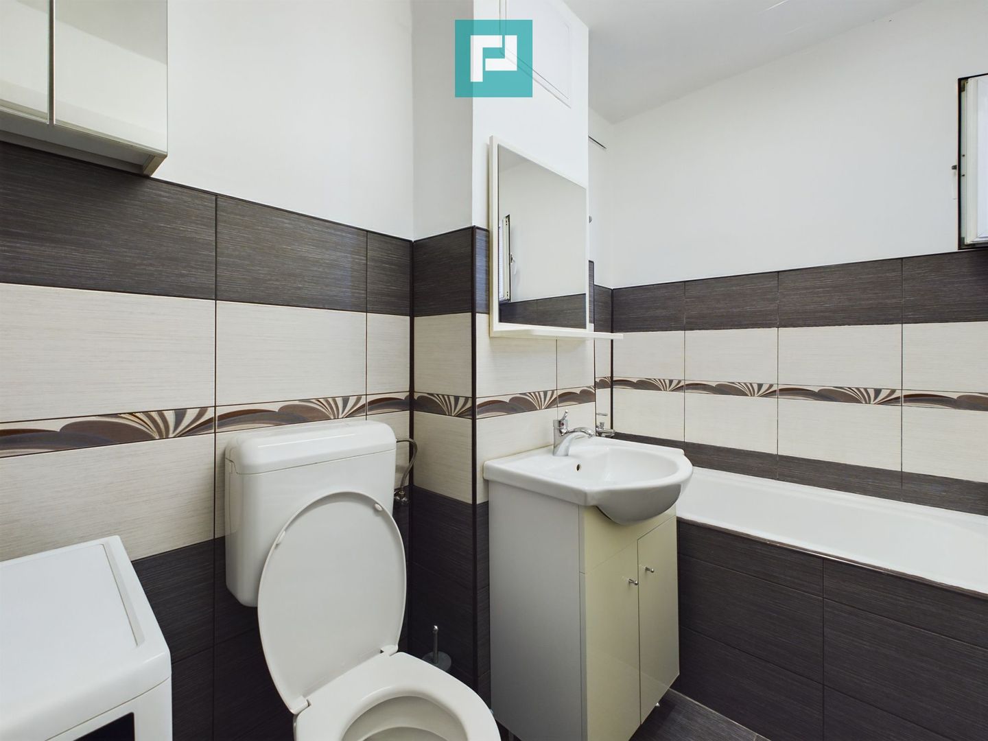 Apartament cu 2 camere de vânzare în zona Vlaicu - Poză 9