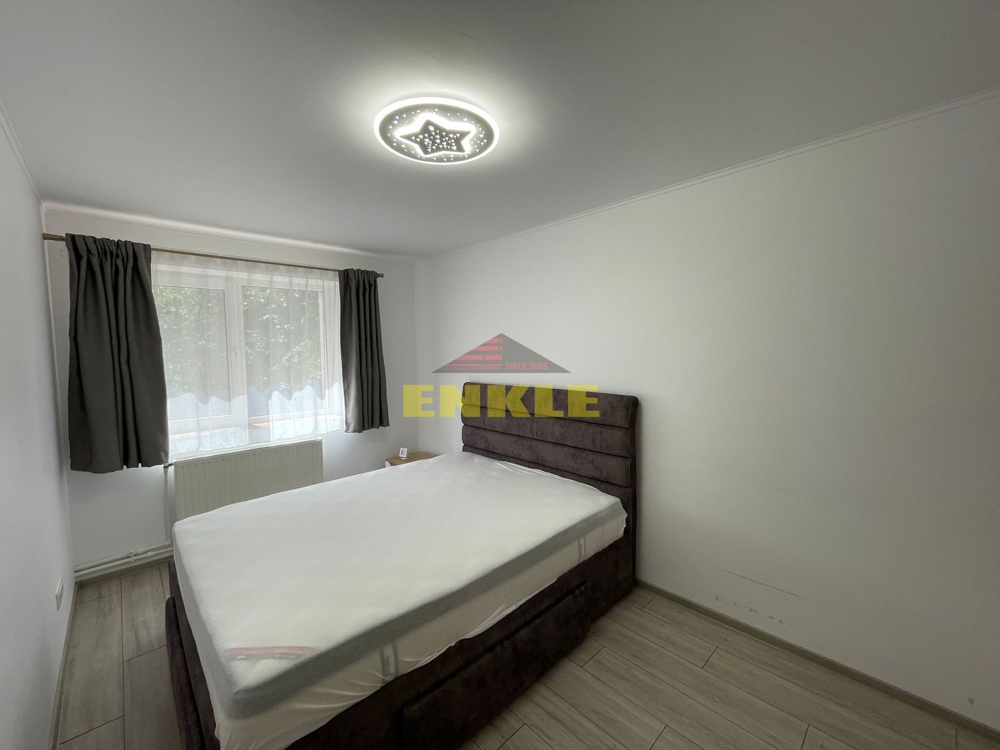 De inchiriat apartament cu 2 camere, zona Unirii - Poză 3